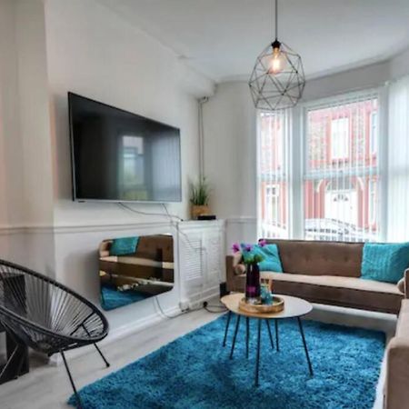 Antonio Str Liverpool 6 Beds Exterior photo