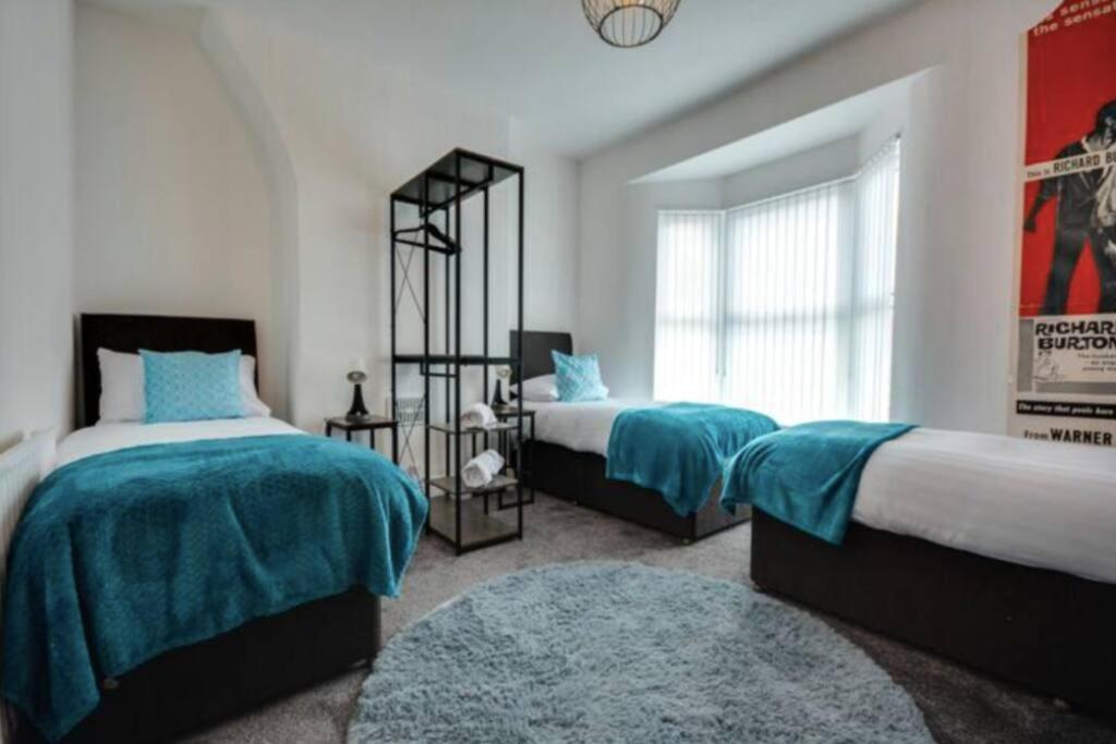 Antonio Str Liverpool 6 Beds Exterior photo